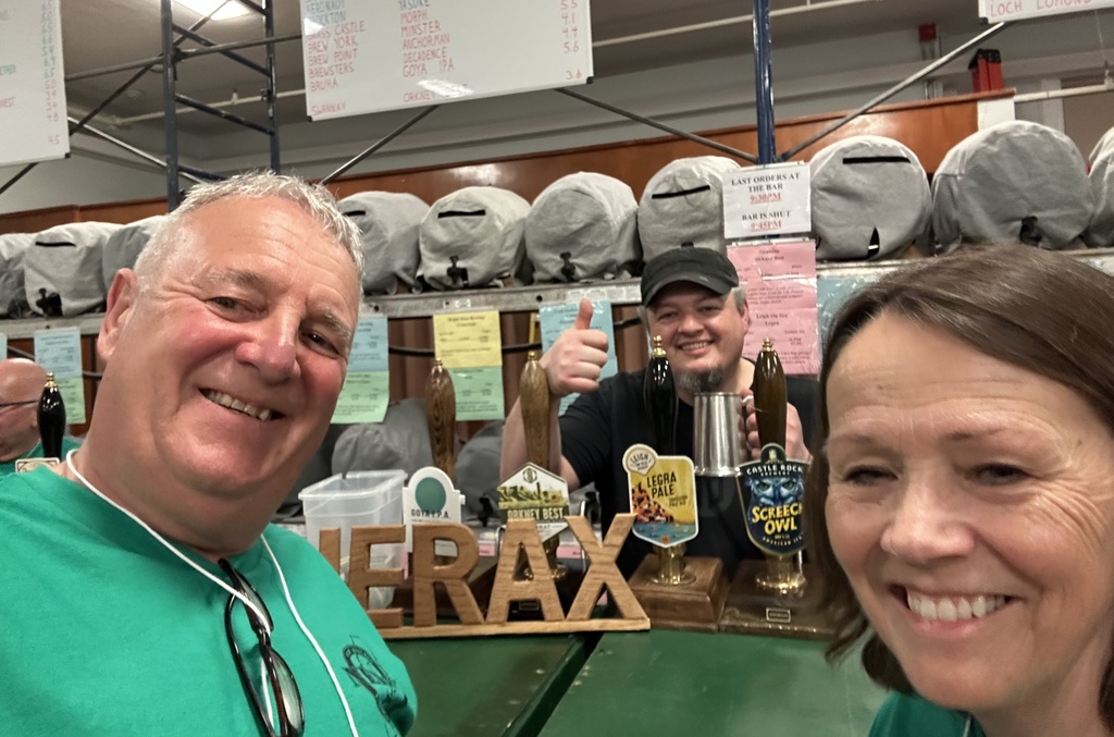 Serving Leigh on Sea beer at a beer festival in Boston Mass. (home exchange April 2025)