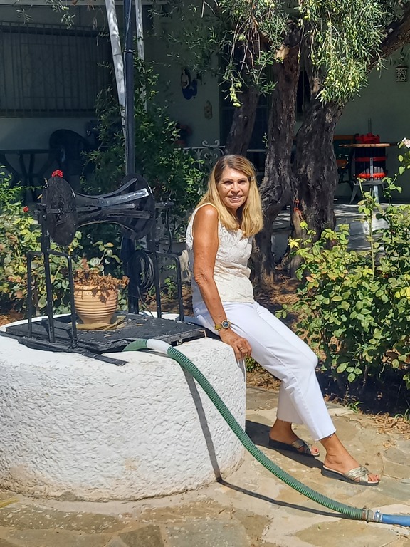 Yula in the courtyard -OROPOS