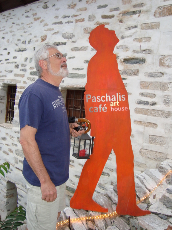 VISITING ARTSY COFFEE SHOPS!