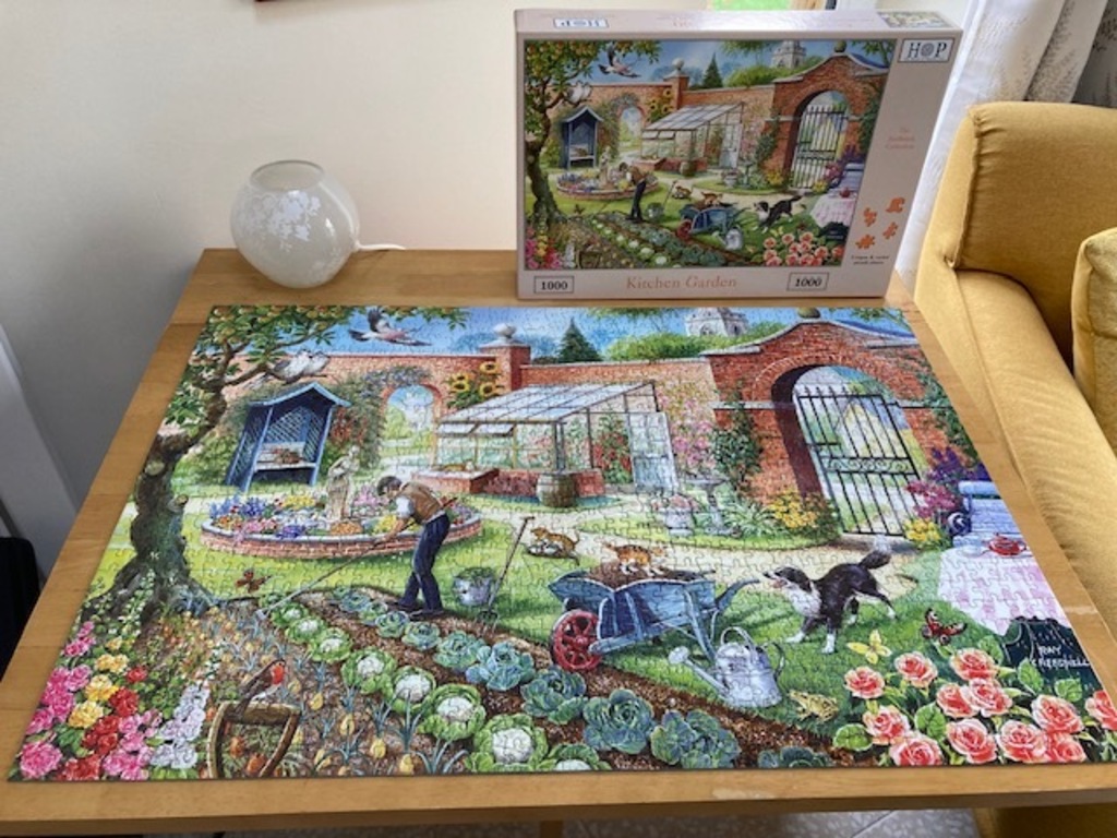 Space to craft or do jigsaws