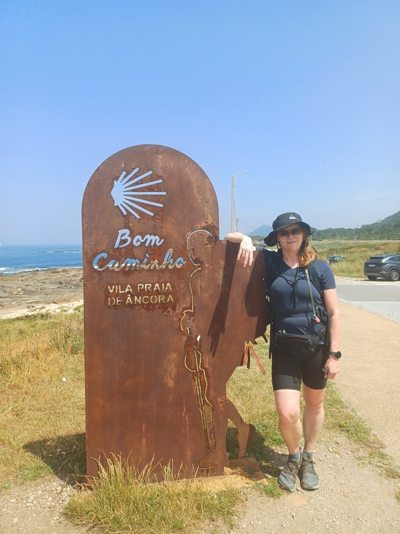 walking camino 