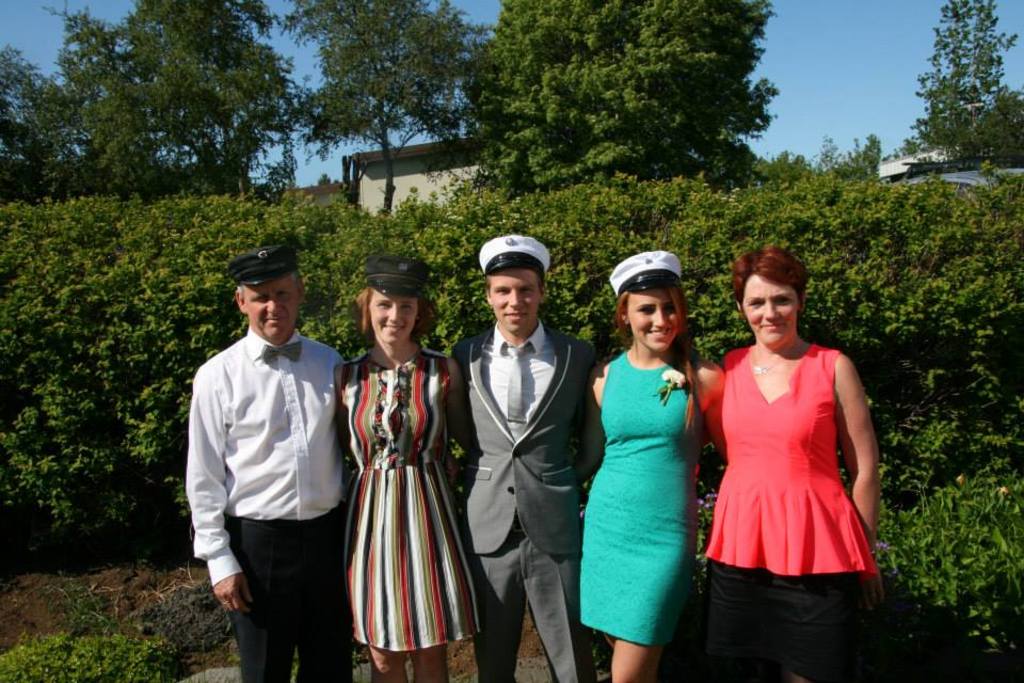 Tómas,Guðrún,Páll,Vilborg,
Hafdís