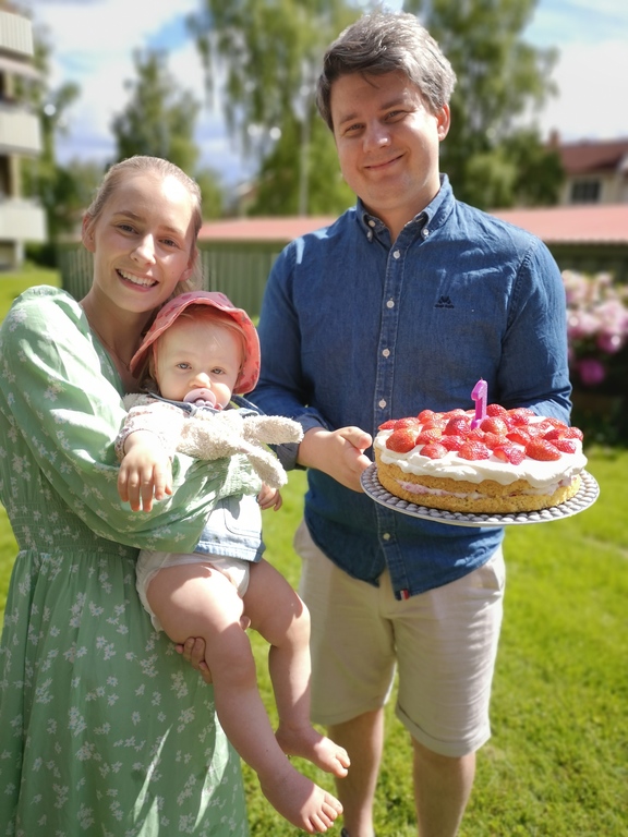 Håkon Andreas, Cornelia and Embla
