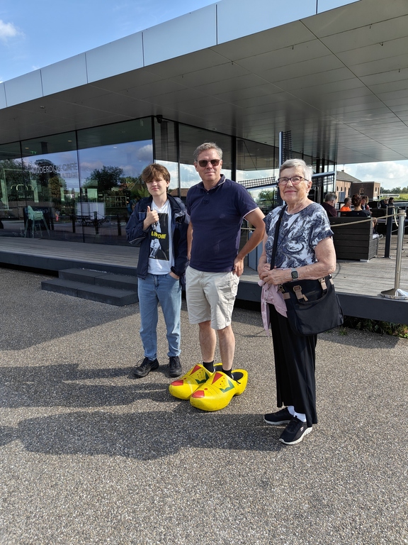 Kinderdyke, Holland 2025 and Pontus mother was also with us.