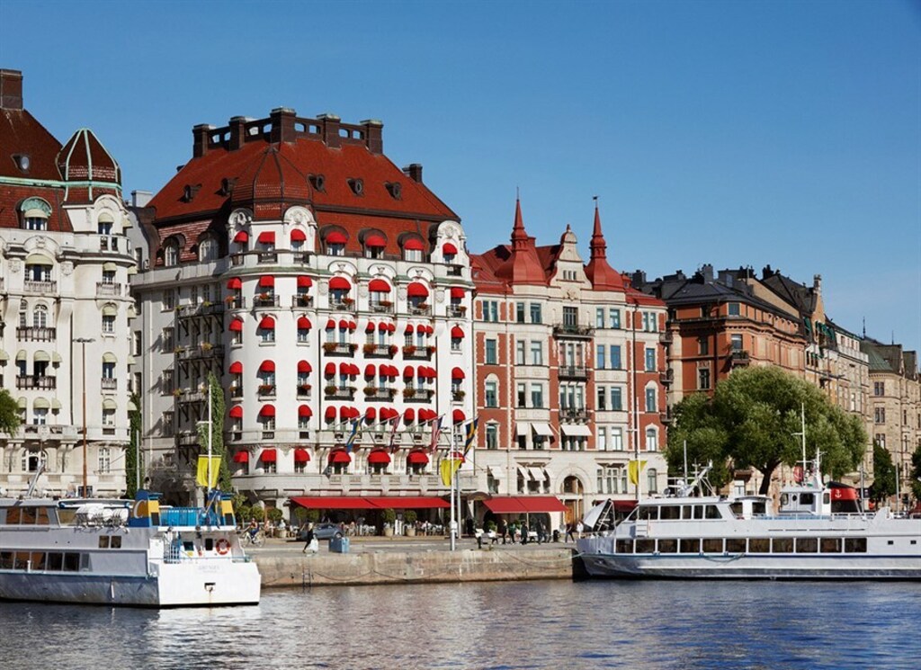 Not my photo, but a view of Stockholm, and the small port to go out in the archipelago. 