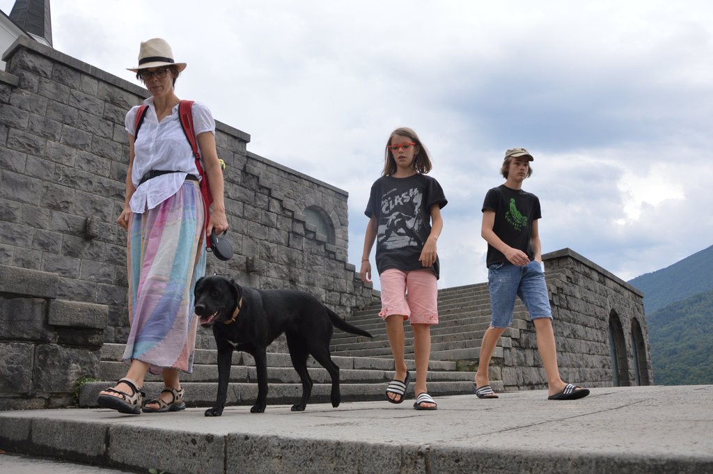 Nina, Čuj, Ella and Arne (& Koen behind the camera)