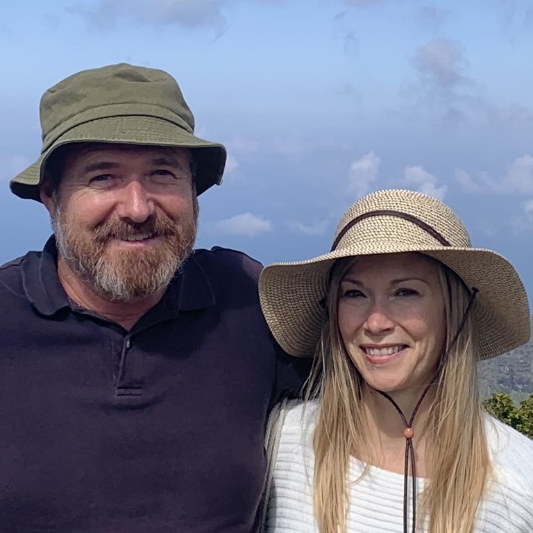 We are a happy couple, always eager to explore other countries.