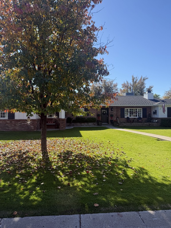 A few of the main house, the flat is located just behind my home, very private.  This view is from where you would park a car.